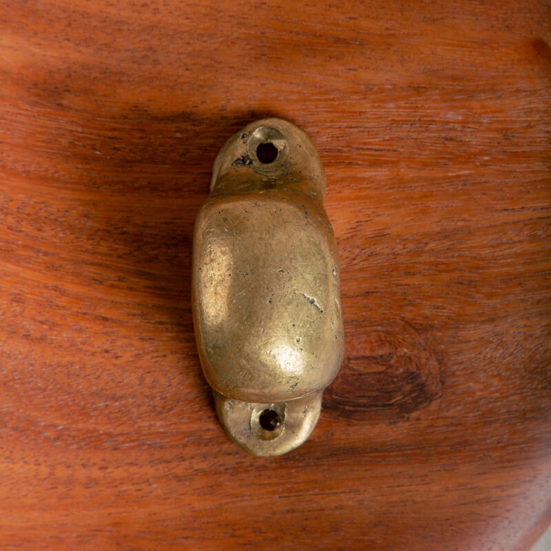 Handle