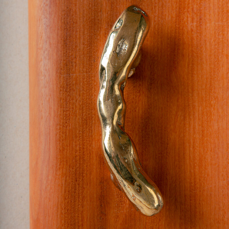 Handle