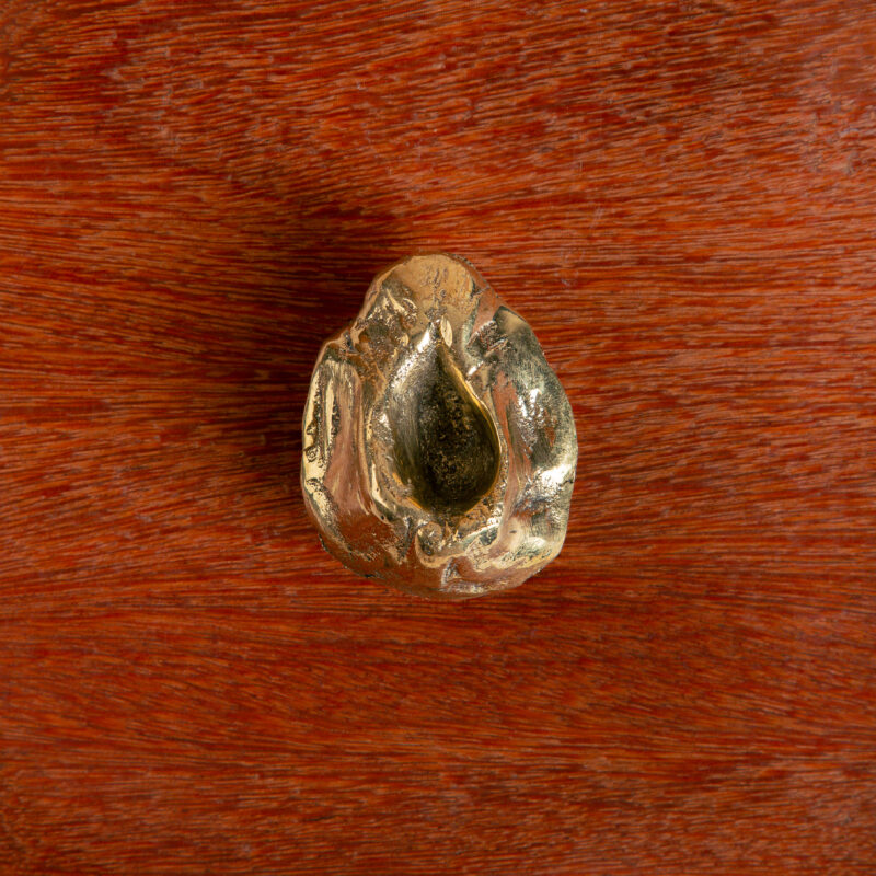 Handle