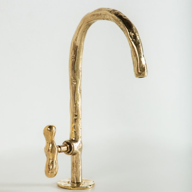 Single-Supply Faucet (Cold Water)