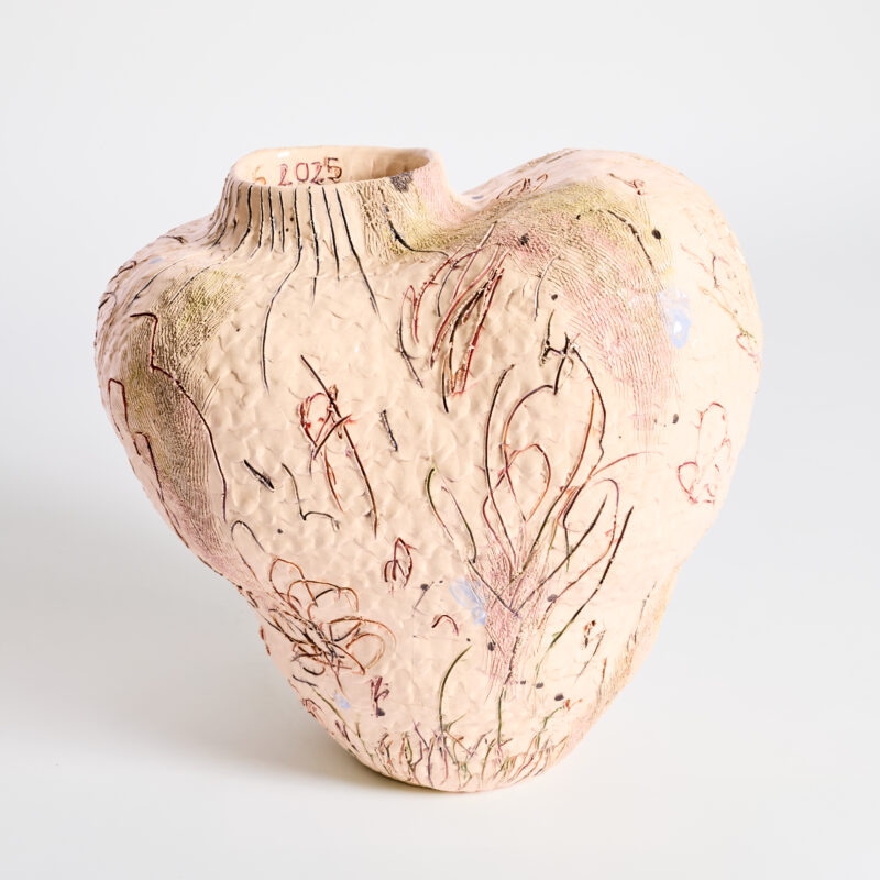 UNTITLED - SCULPTURAL CERAMIC VESSEL