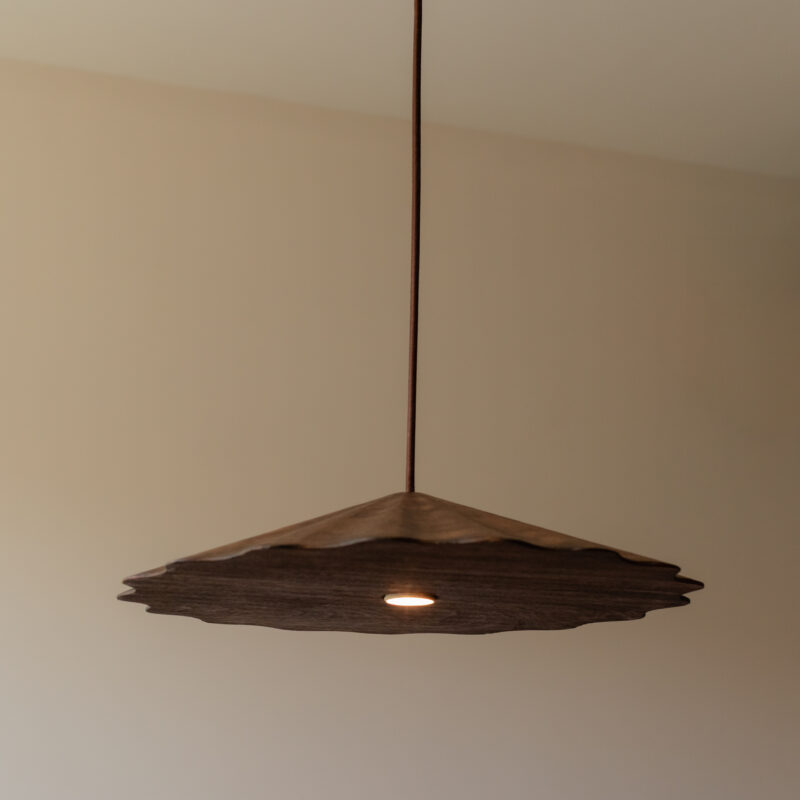 COLARINHO (COLLARING) PENDANT LAMP